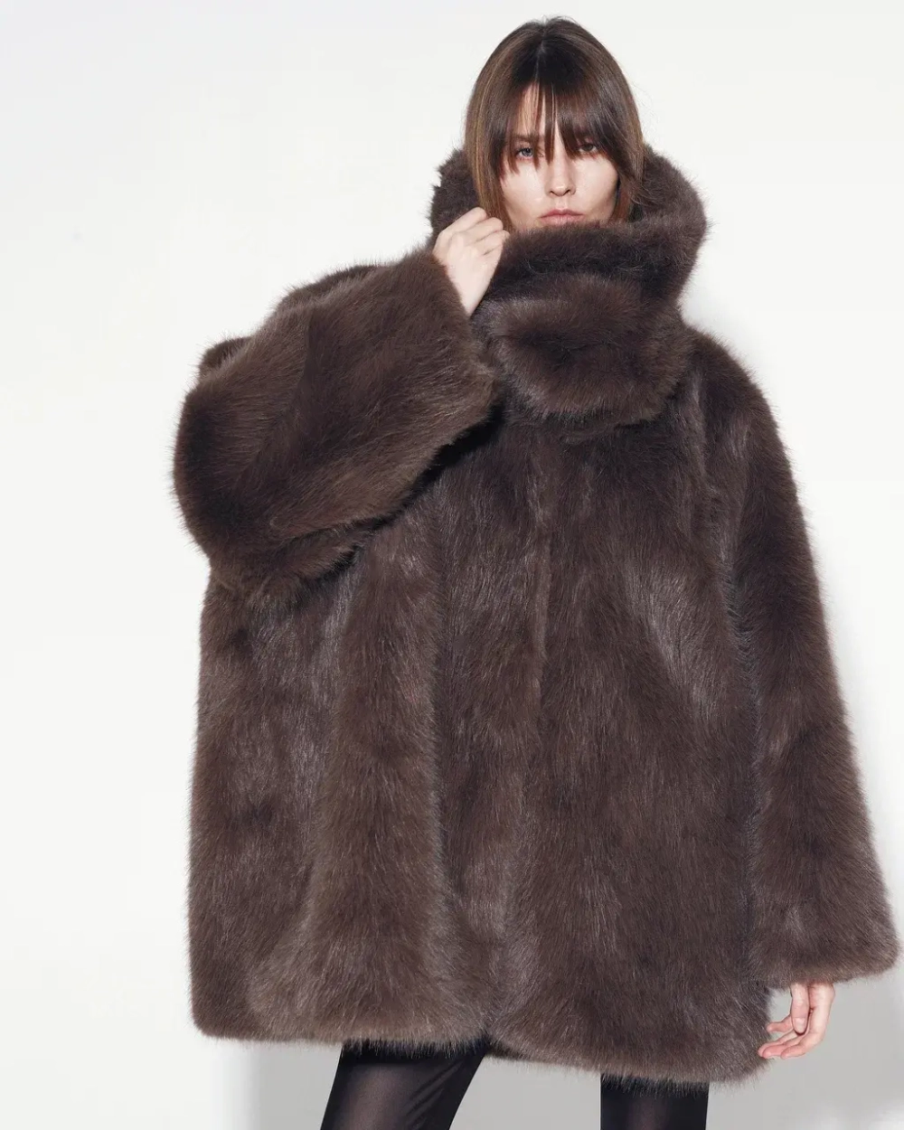 Шуба Old Money Brown