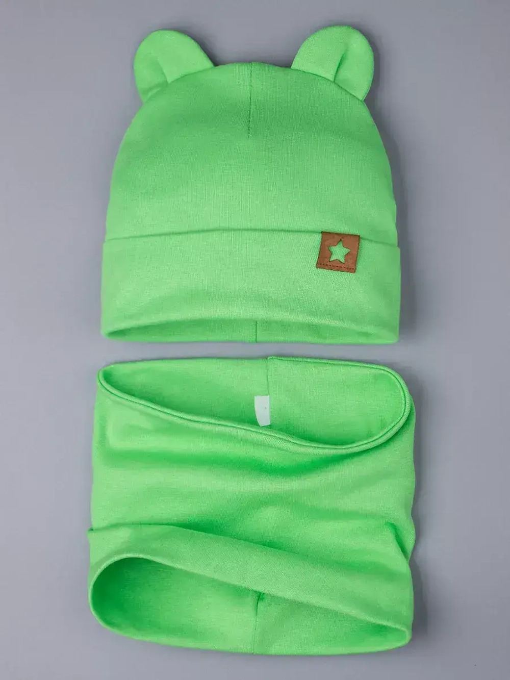 Шапка с ушками осенняя и снуд для детей