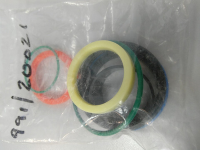 Ремкомплект г/ц переднего ковша 991/20021