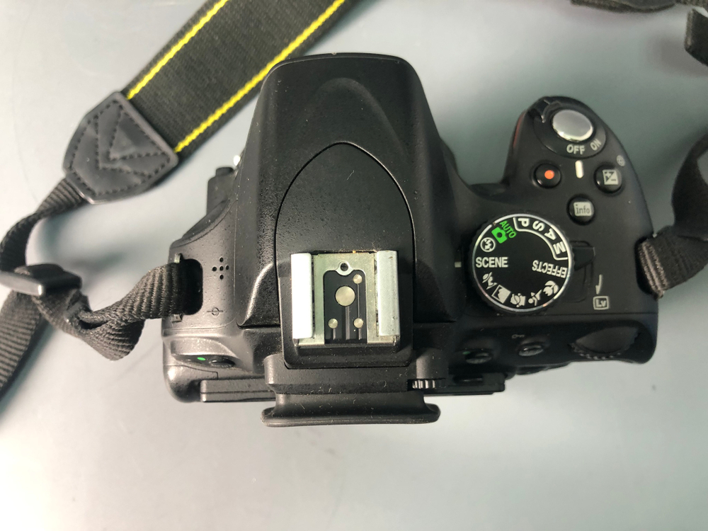 Nikon D5100 15.680 кадров пробега