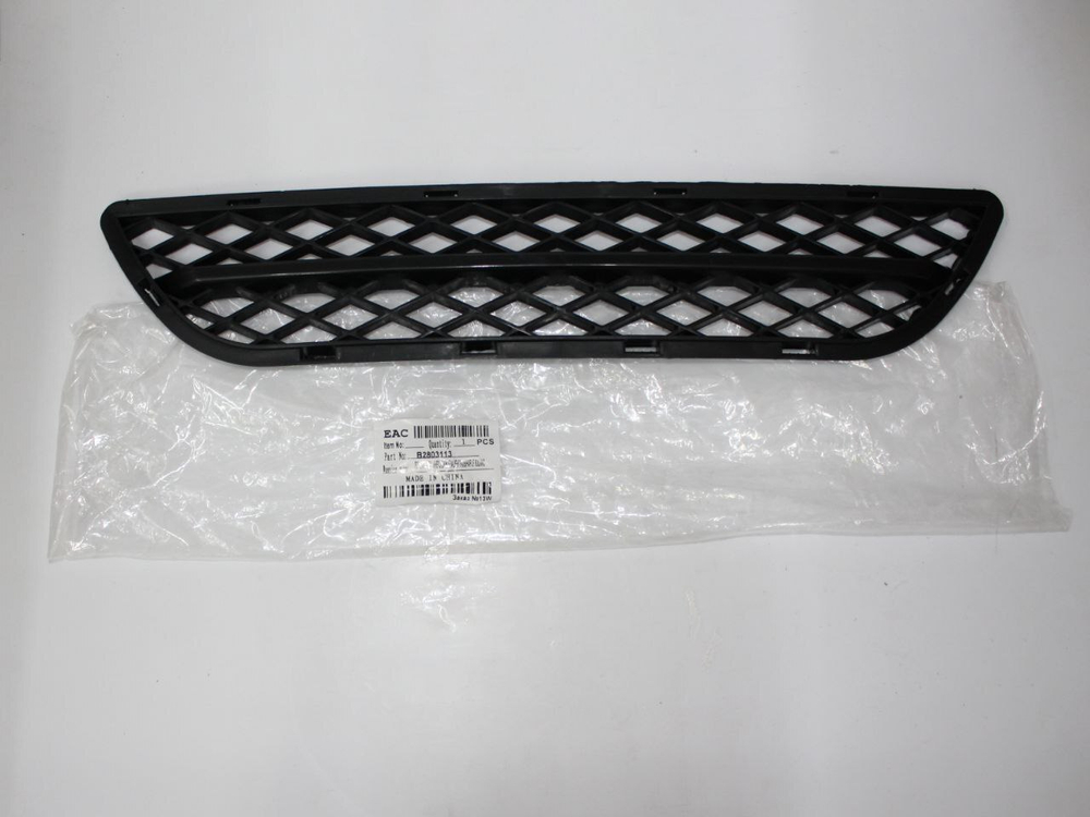 Решетка бампера центральная B2803113 Lifan Solano