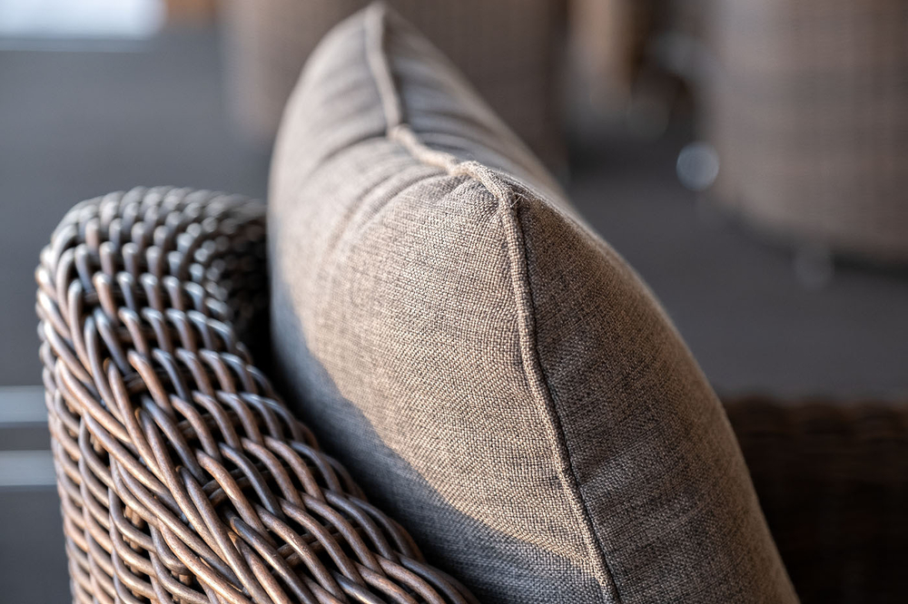 "Кон Панна" кресло из искусственного ротанга, цвет коричневый