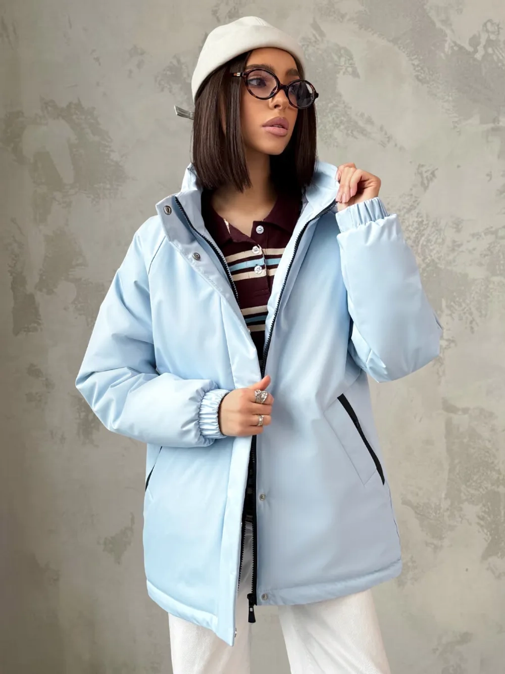 Куртка весенняя удлиненная с капюшоном