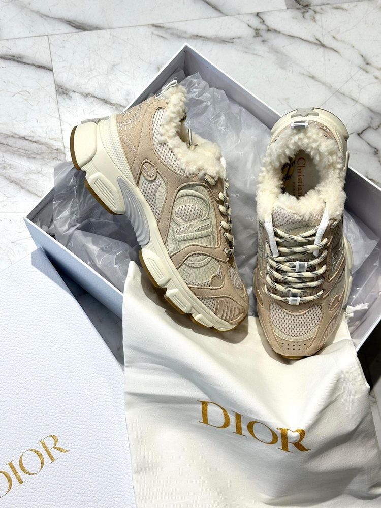 Кроссовки Dior