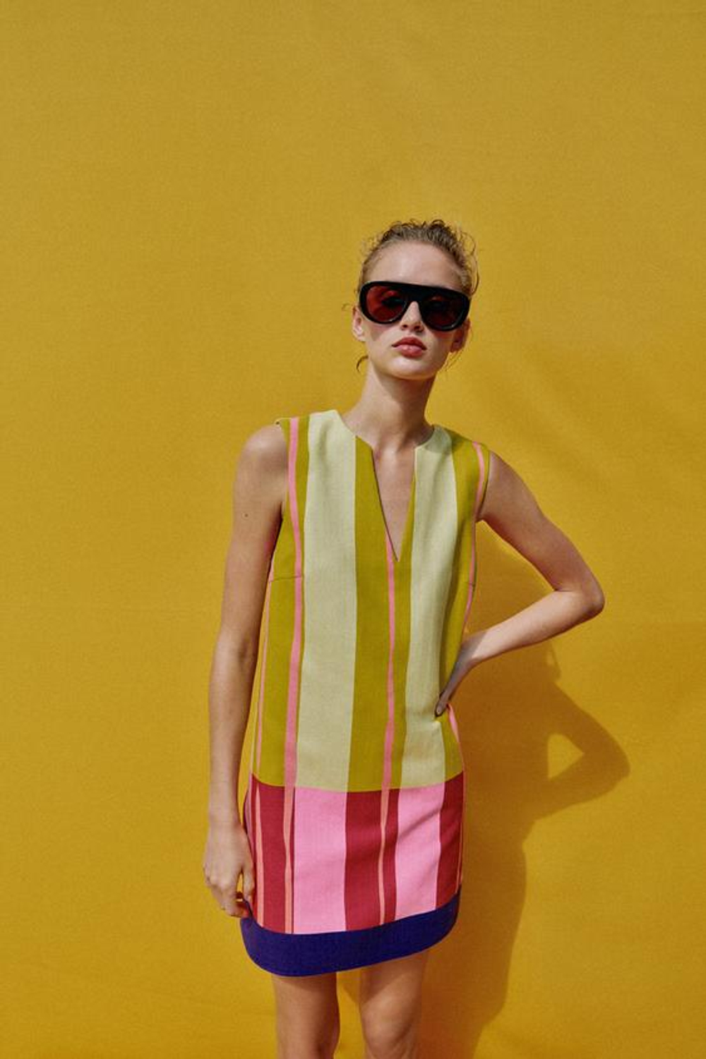 ZARA КОРОТКОЕ ПЛАТЬЕ В ПОЛОСКУ, РАЗНОЦВЕТНЫЙ