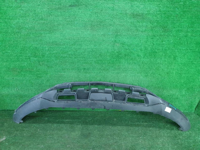 Юбка переднего бампера Mercedes GLC X253 19-22 AMG