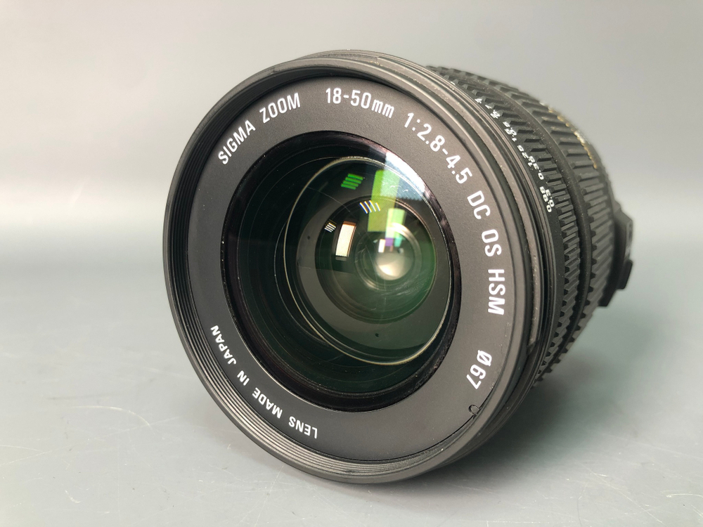Sigma 18-50 DC OS HSM Nikon F