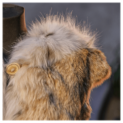 Жилет из меха рыси «Рысяйка косматая»