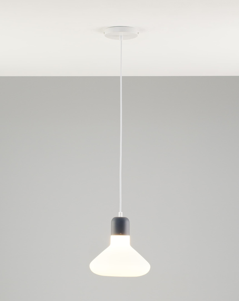 Подвесной светильник Moderli V1700-1P One