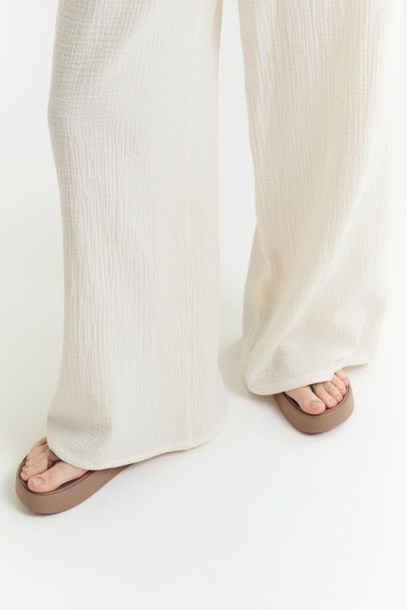 Муслиновые брюки сливочные