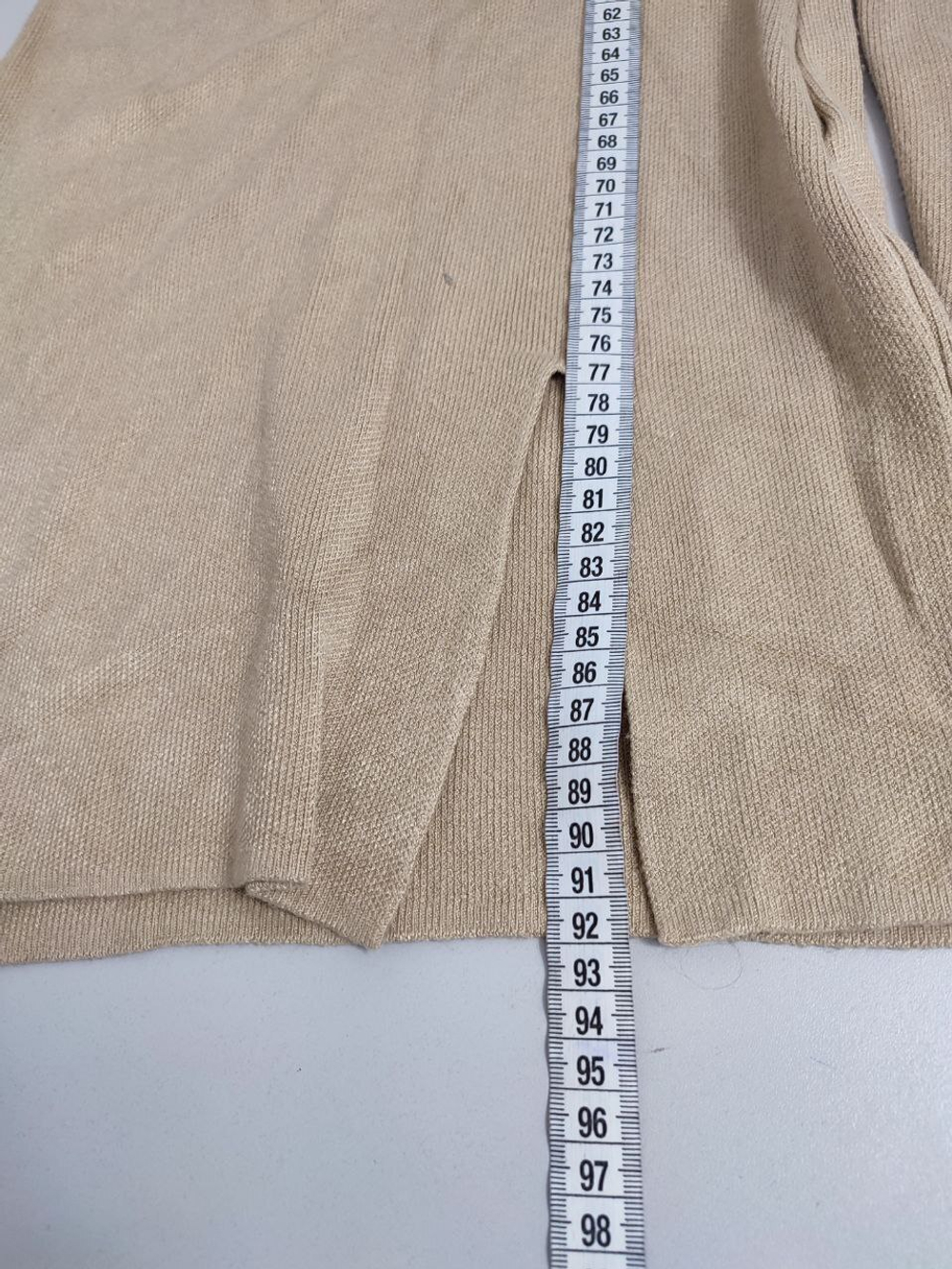 Платье H.I.T. светлое 42 размер