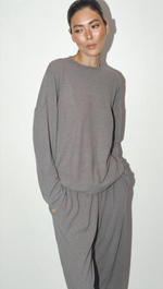 PRE-ORDER LONGSLEEVE PLUSH GREY