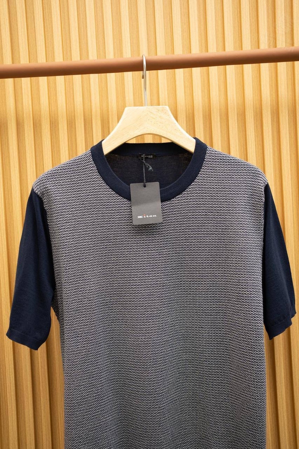Футболка Kiton