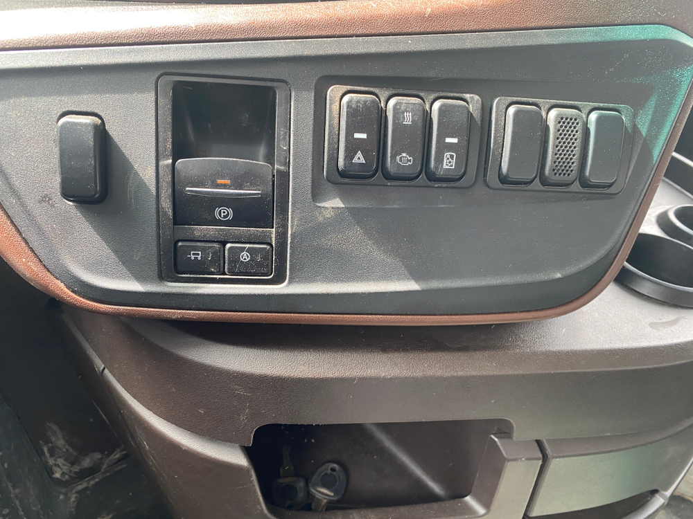 КамАЗ 54901 4x2 Седельный тягач 54901-94 (Дизельный, 11,9 л, 450 л.с., АТ)