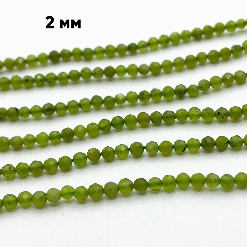 Бусины Серпентин граненый, диаметр 2,3-2,4 мм, цена за 84-85 шт (1/2 нити)