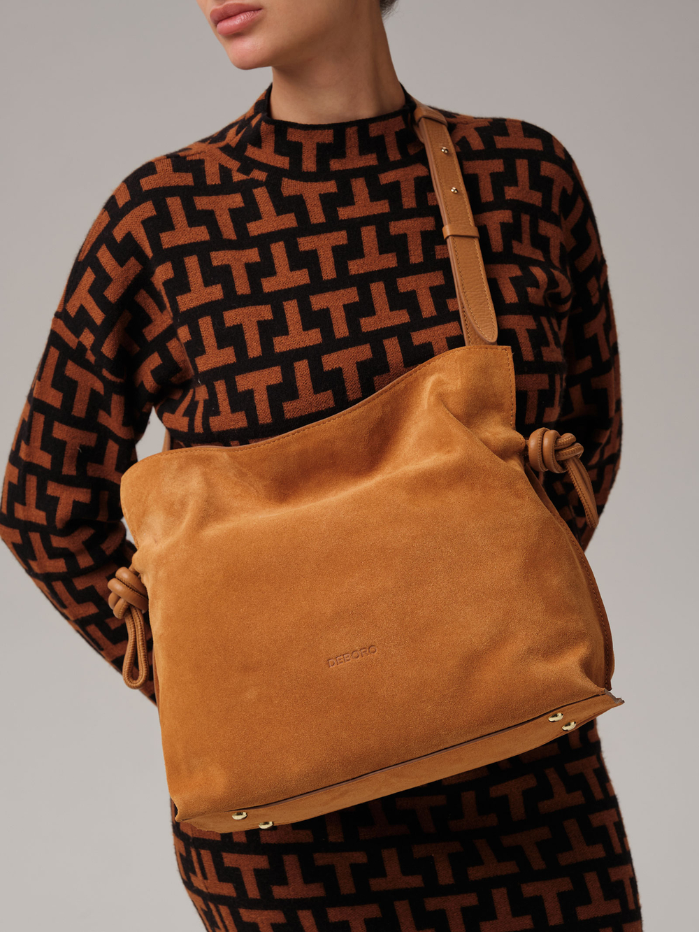 Замшевая сумка Deboro 31126 желтый янтарь