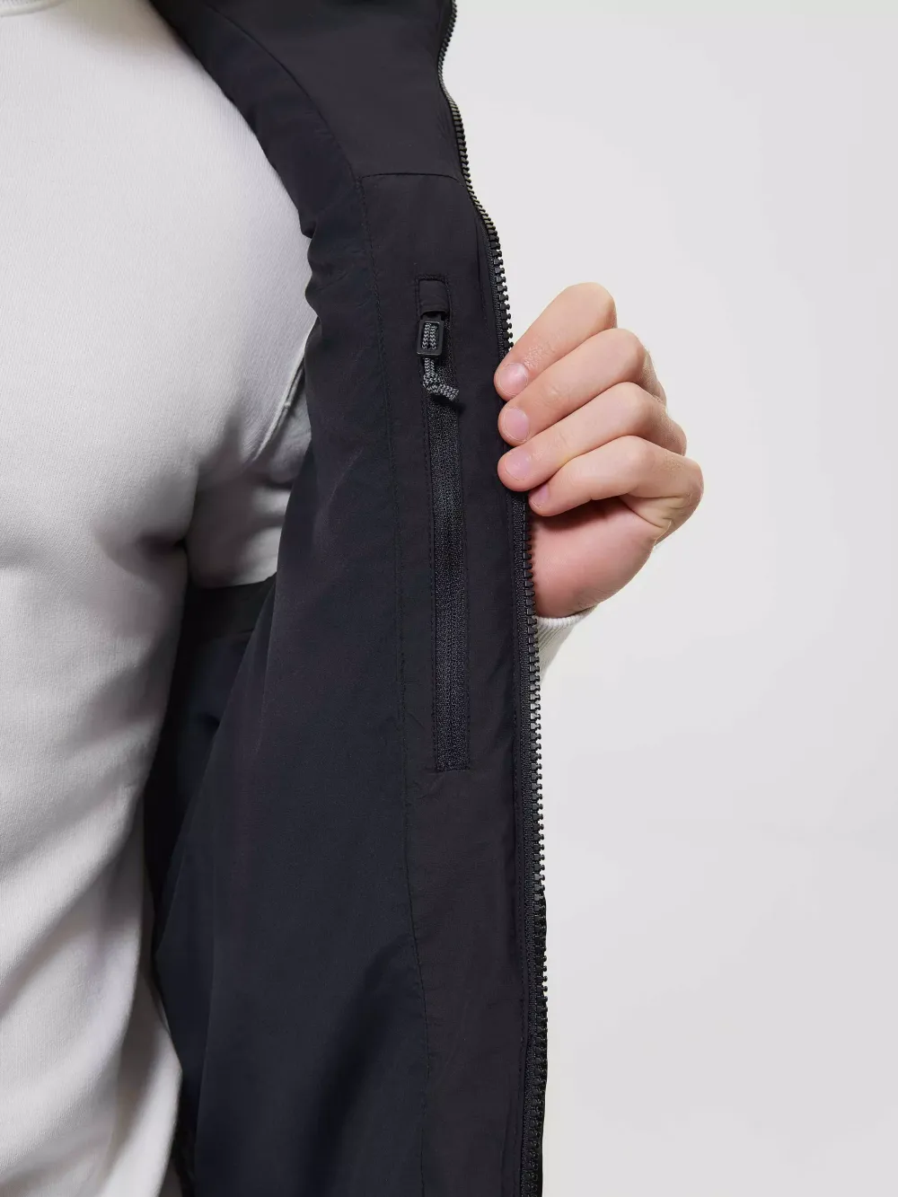 Жилет мужской СУТАЙ (SUTAI) NORPPA чёрный