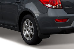 Брызговики задние CHEVROLET Cruze, 2013-2014, 2014- сед. 2шт. (optimum) в коробке FROSCH..08.18.E10