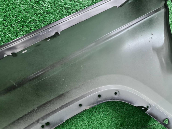 Крыло переднее правое Jeep Grand Cherokee WL 21-нв