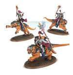 Stormcast Eternals Evocators on Celestial Dracolines