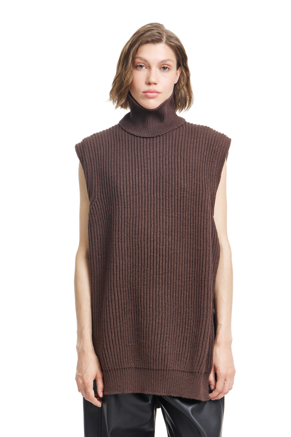 Жилет со съемным воротом WARM UP Brown