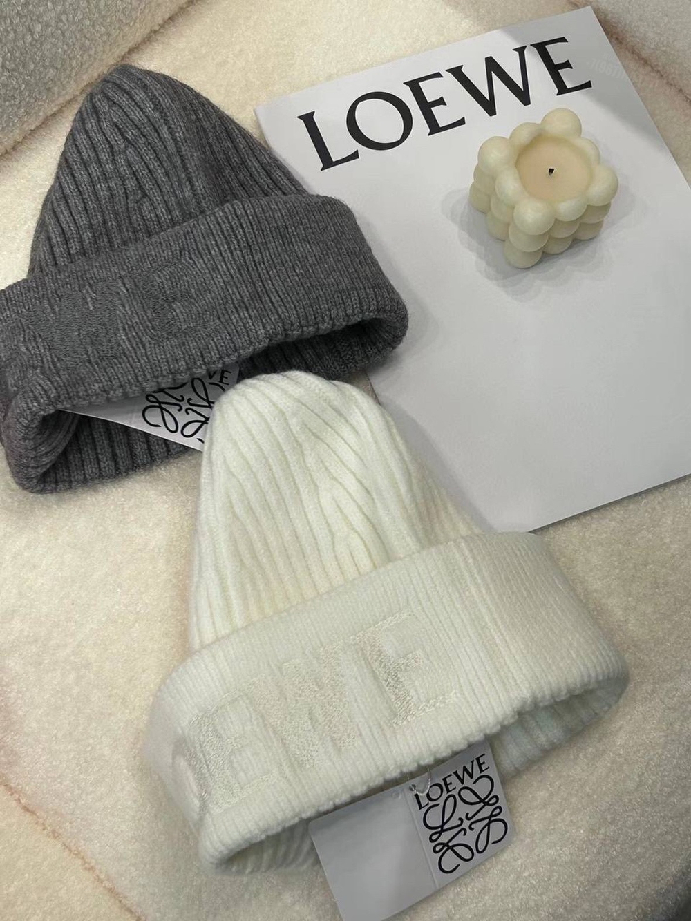 Шапка Loewe