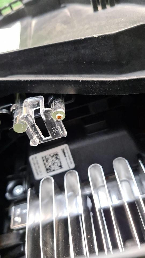 Фара правая BMW X1 F48 (2015-2019) LED