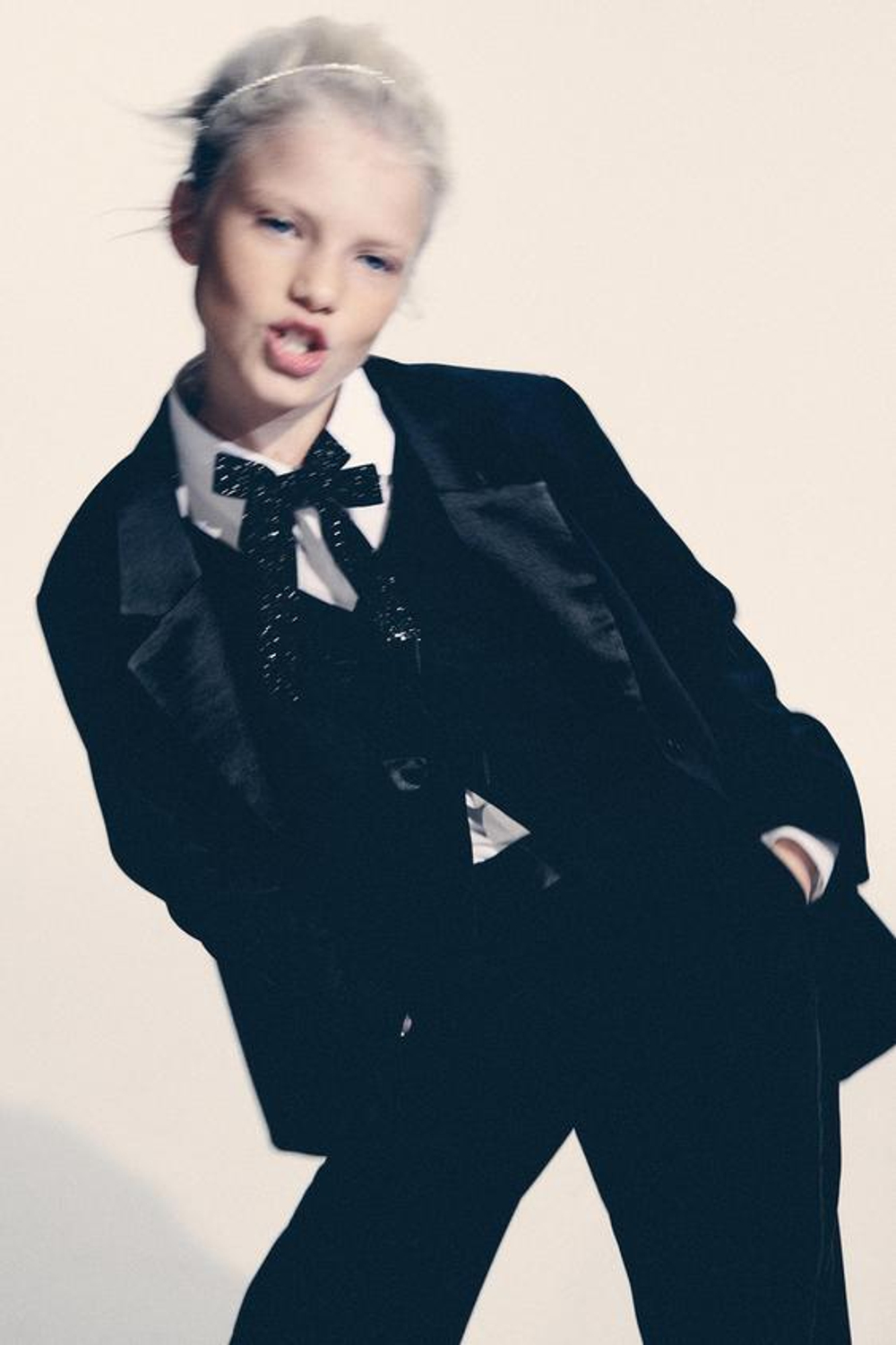 ZARA БЛЕЙЗЕР OVERSIZE С АТЛАСНЫМ ВОРОТНИКОМ, ЧЕРНЫЙ