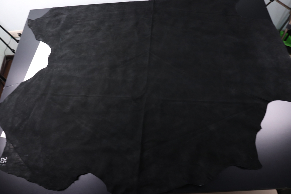 1,2-1,4 Кожа подкладочная лицевая чёрная 255 дм² (КЛ)