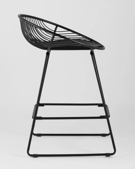 Полубарный стул Ufo черный