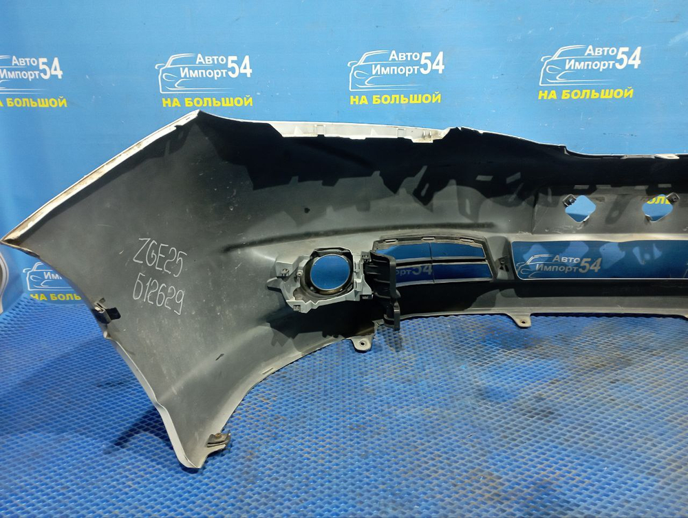 Бампер передний TOYOTA WISH 2012-2017