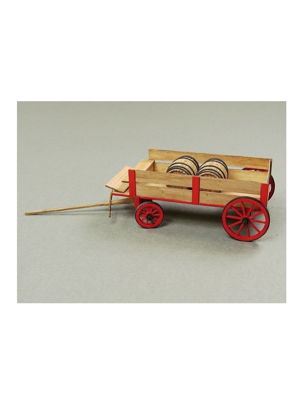 Сборная картонная модель Shipyard телега с бочками (№81), 1/96