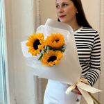 Букет из 3 подсолнухов