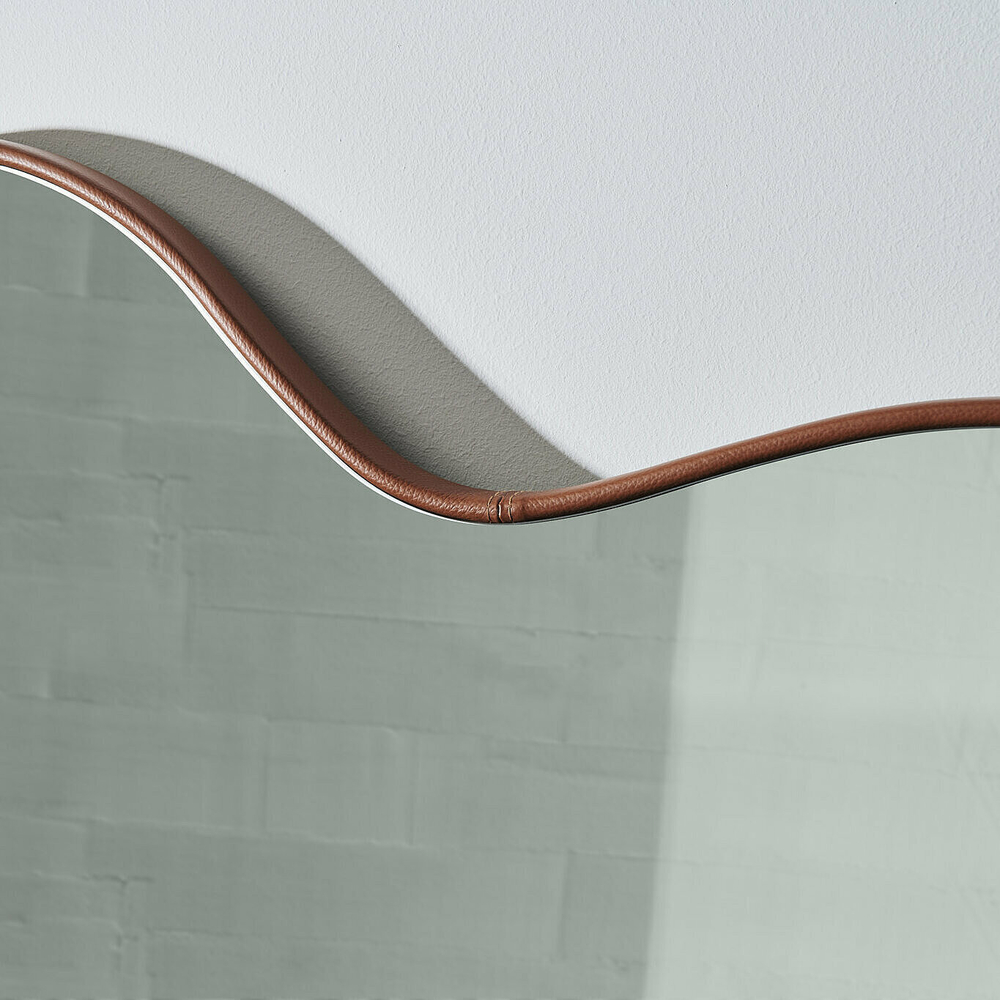 Зеркало Wittmann Ouvert Mirror