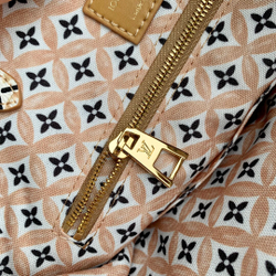 Louis Vuitton Onthego MM
