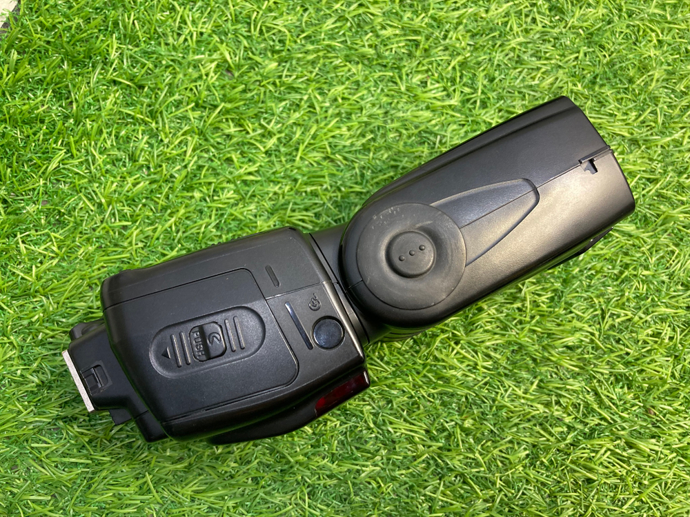 Nikon Speedlight SB-700 Покупка/Продажа