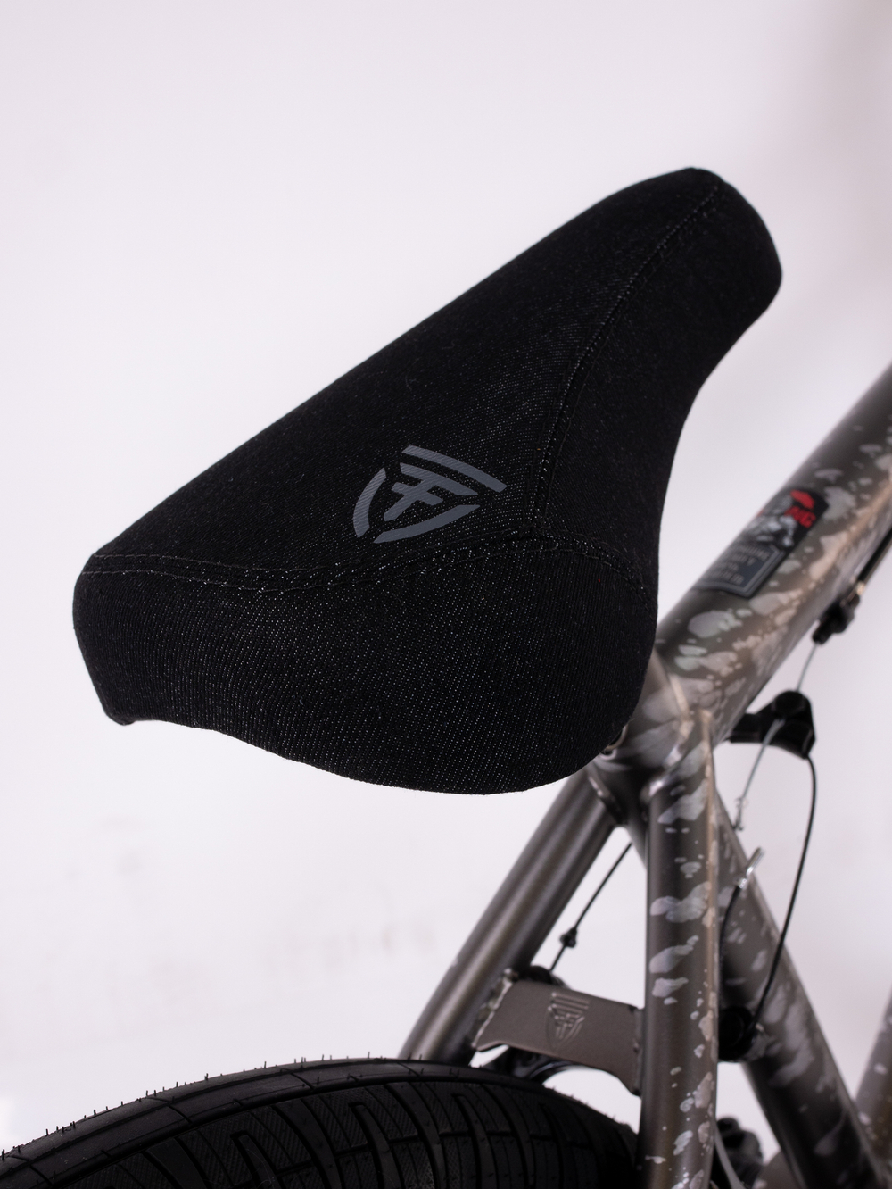 Велосипед BMX Tech Team Grasshopper 20"х20,8"  2024 серый