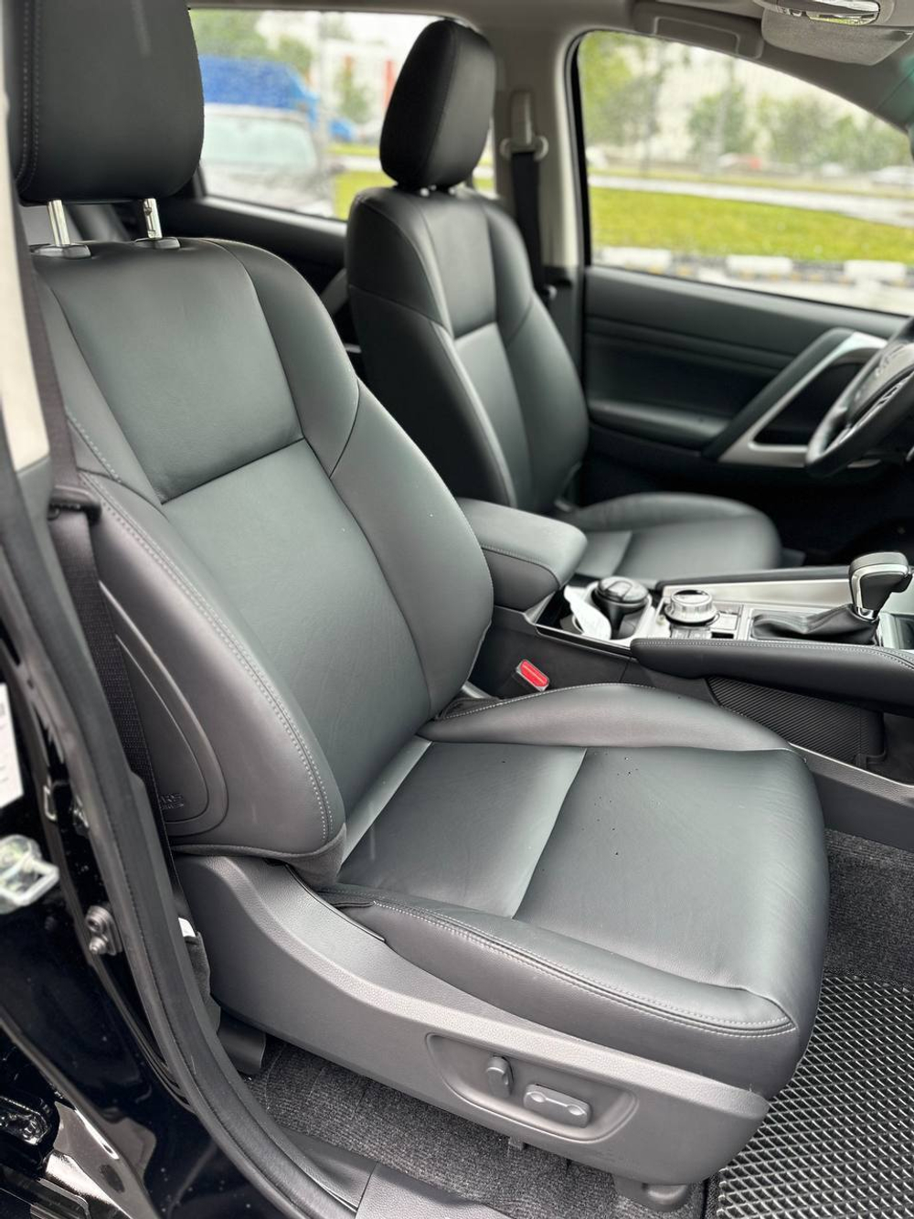 Mitsubishi Montero Sport 2023г.в.