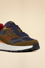 Кроссовки из натуральной кожи