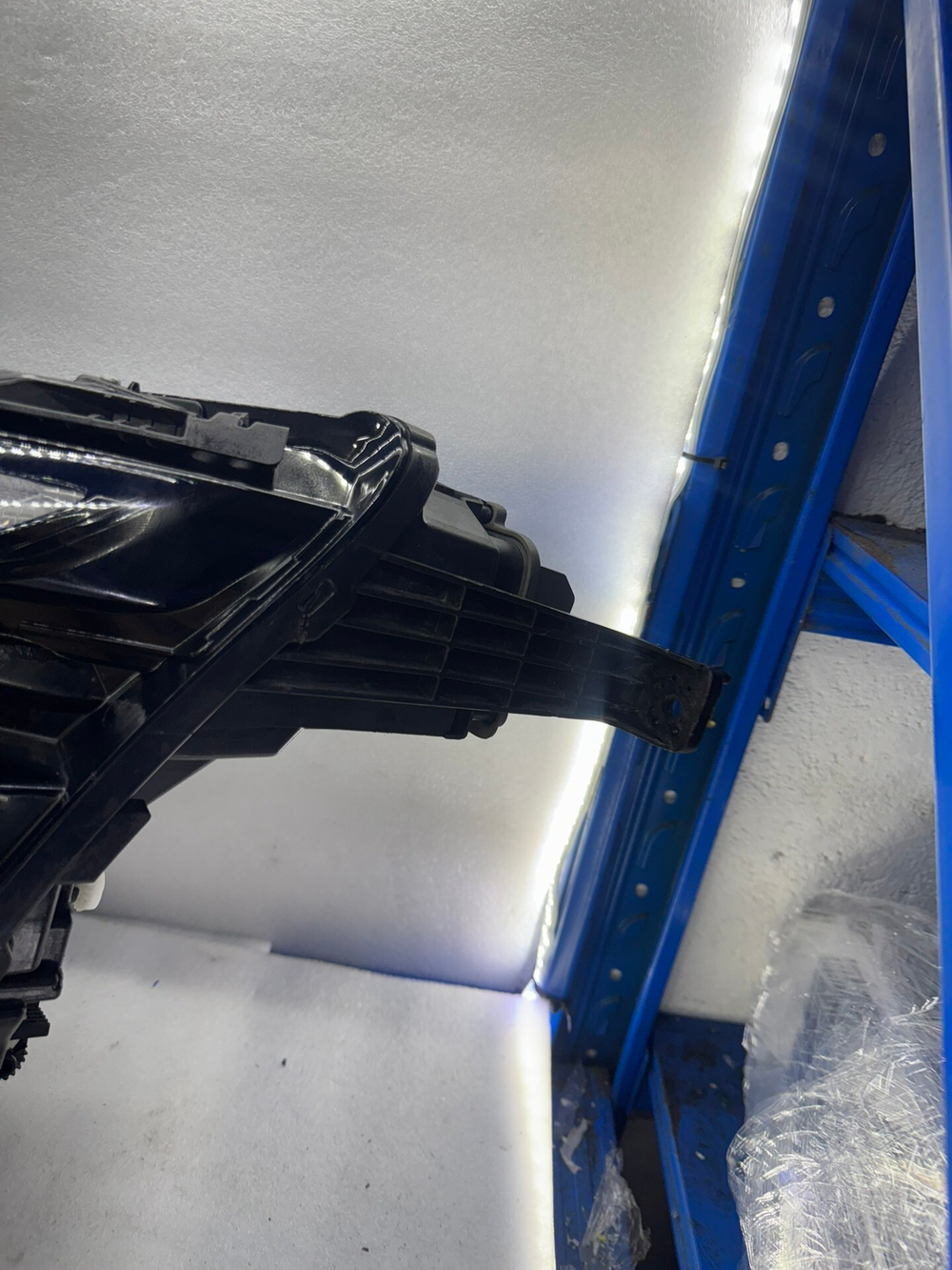 LED фара (левая/правая) для Roewe D7 оригинал