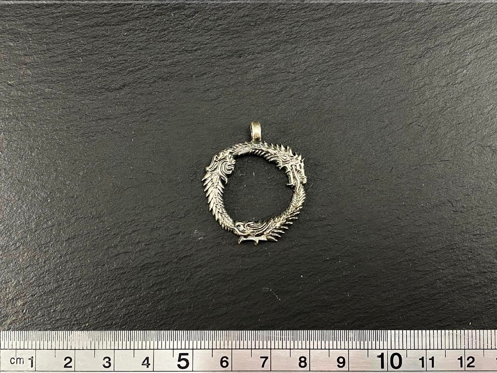 Подвеска "Elder Scrolls"