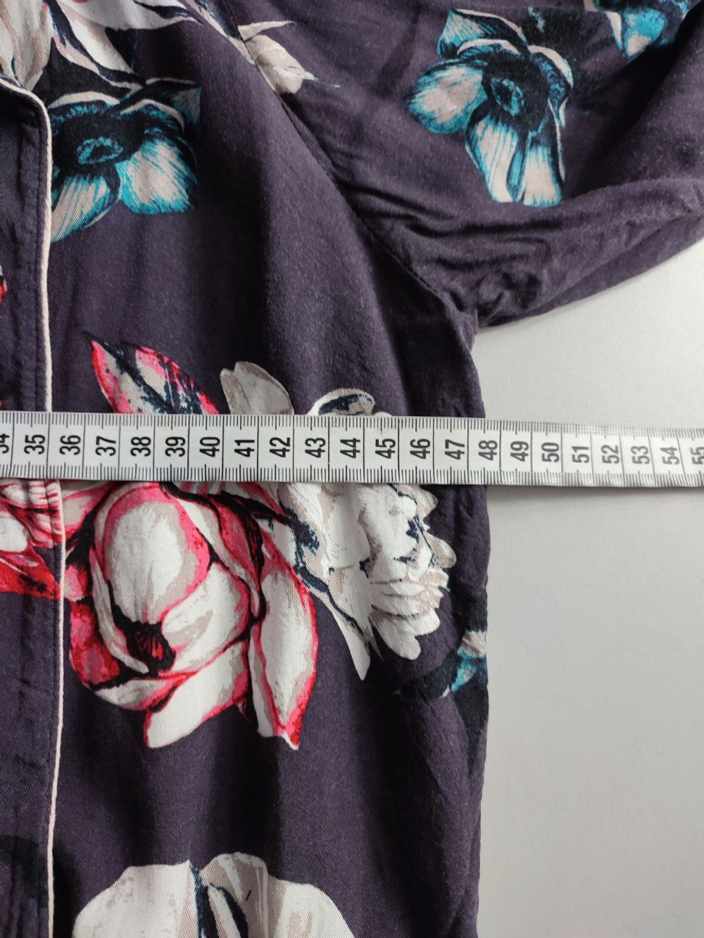 Халат Mark Formelle с цветами из вискозы 46 размер