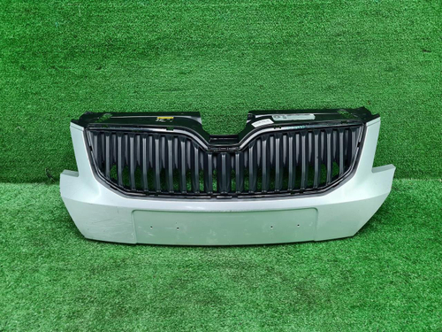 Решетка радиатора Skoda Octavia A7 (2013-2017)