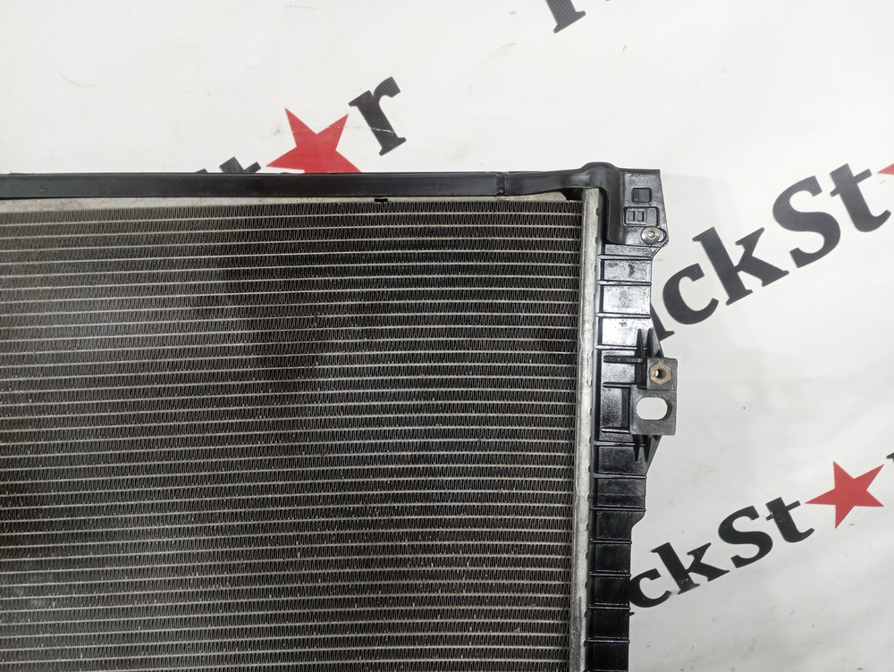 Радиатор основной