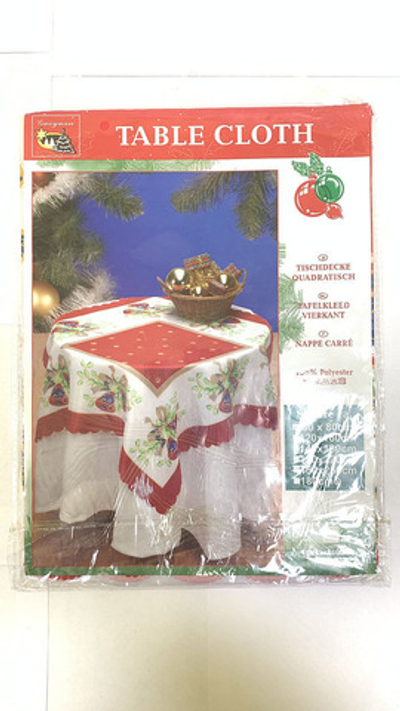 Скатерть одноразовая С Новым годом! 80х80