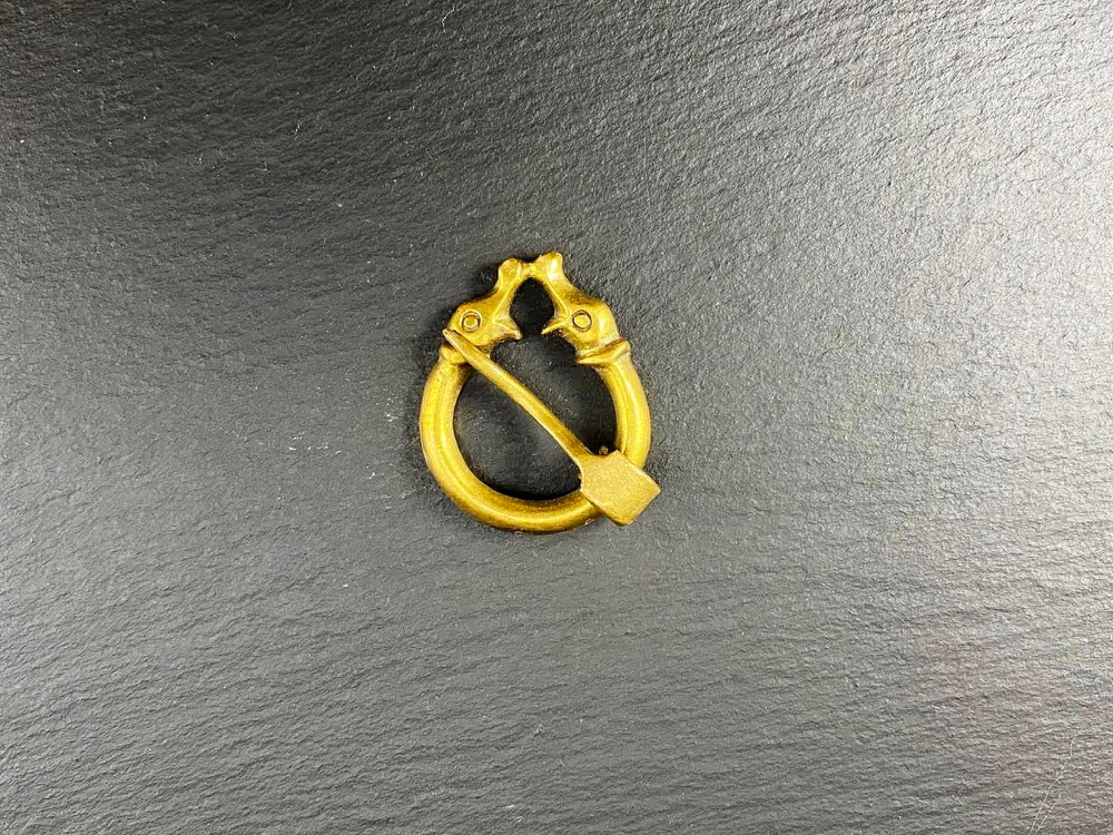 Фибула. Русь 9-10 в. (замкнутая)