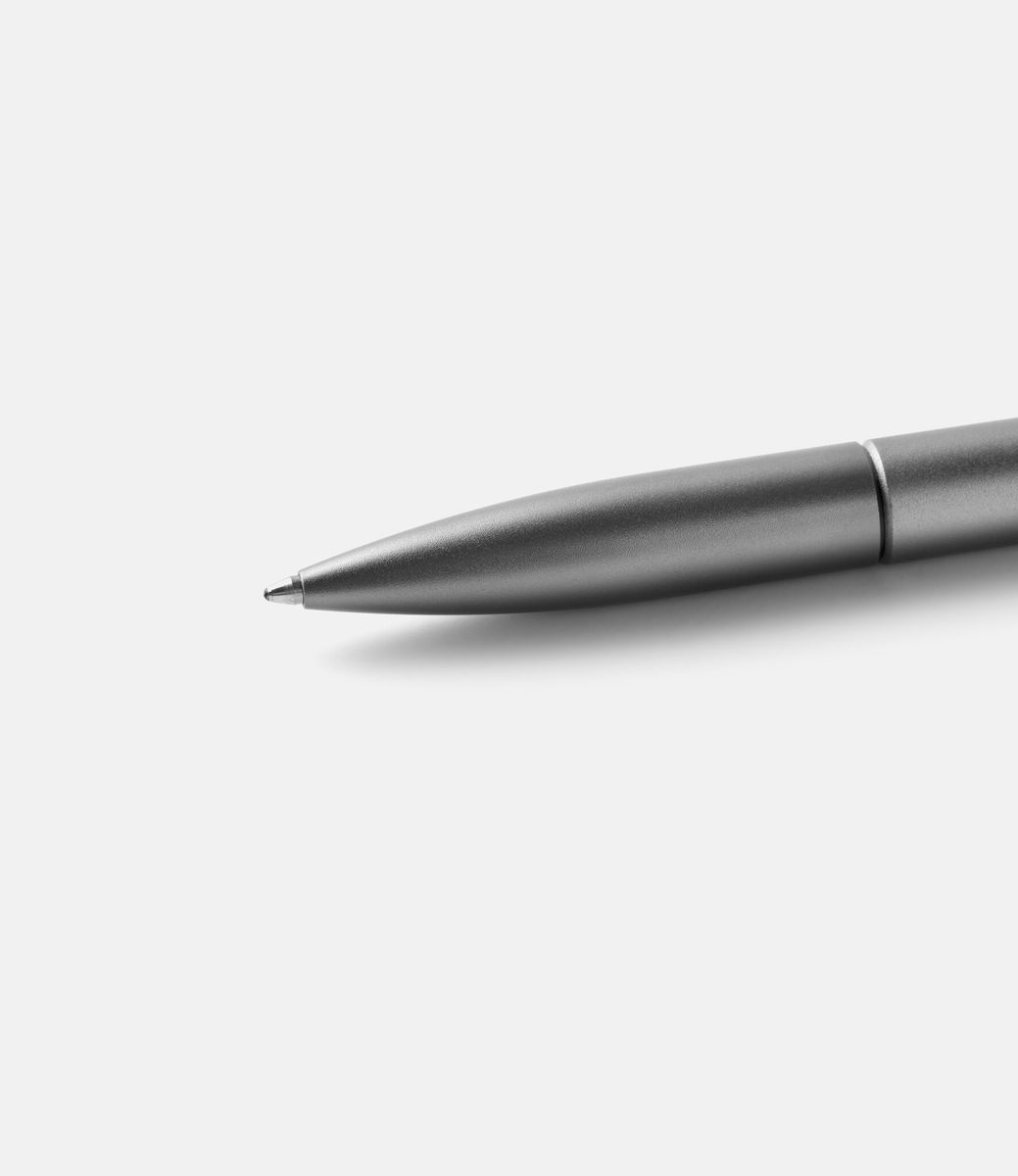 Stilform Kosmos Comet Grey — ручка с магнитным механизмом