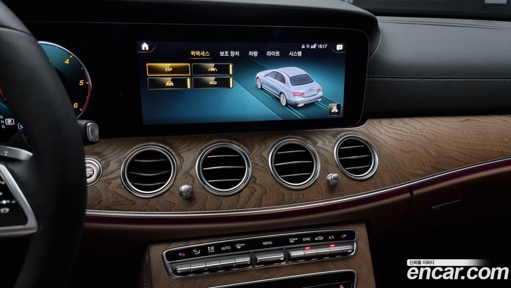 Mercedes-Benz E-Class W213 E220d 4MATIC Exclusive (12.2023)