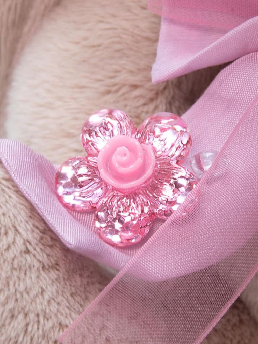 Мягкая игрушка Зайка Ми в банте с подвесками 15 см