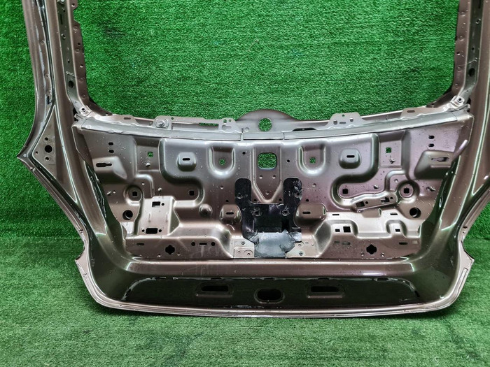 Крышка багажника Porsche Panamera 1 970 (09-16)